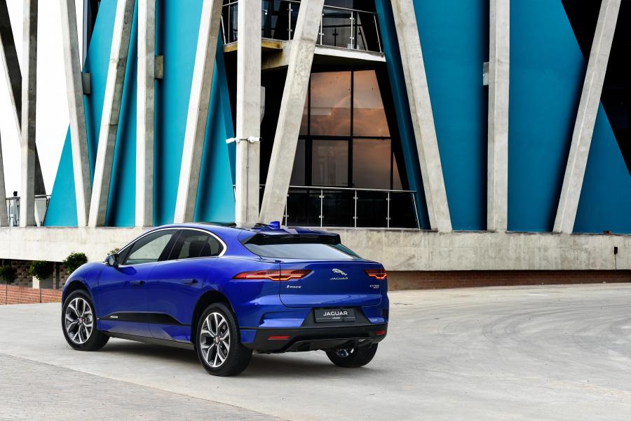  Jaguar I-Pace EV400 AWD HSE 2019 года  (ZA) (фото 11 из 47)